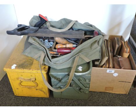 A quantity of workshop tools