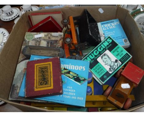 A QUANTITY OF VINTAGE TOYS AND GAMES including a 'Nicoltoys' Wagon