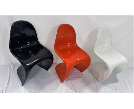 3 Verner Panton PANTON CHAIRS, 1967 - 1971Entwurf Verner Panton (1926 - 1998) für Vitra Kunststoff. Ausführung Hermann Miller
