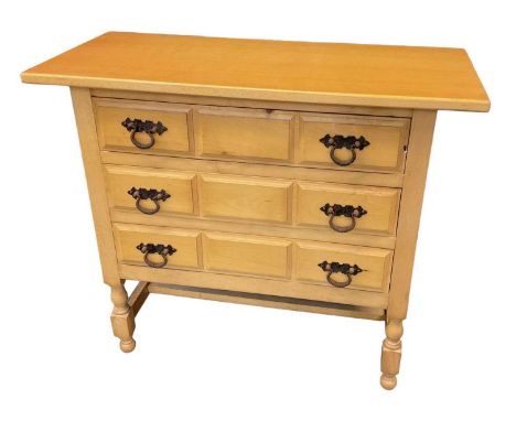A modern light oak chest of three drawers, width 91cm.