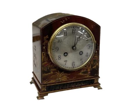 An early 20th century Chinoiserie lacquered mantel clock with silvered dial, height 19cm.