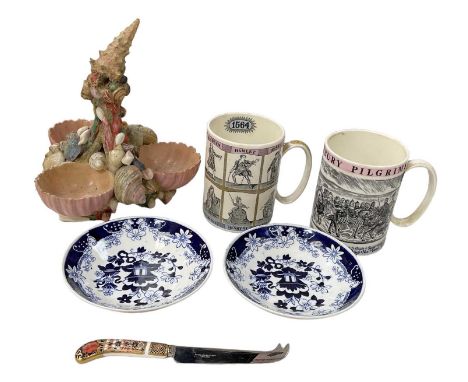 ROYAL WORCESTER; an elaborate shell decorated centrepiece, height 22cm, two Wedgwood commemorative mugs including Canterbury 