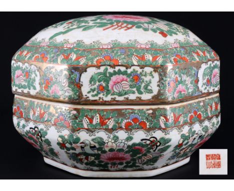 China große Deckeldose Kangtong Art Qing Dynastie 19. Jahrhundert,Porzellan, China späte Qing Periode 1840-1911, große Deckel