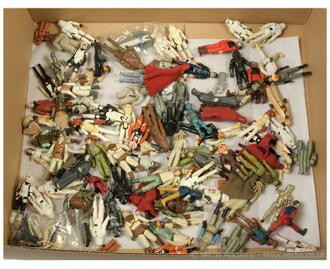 Large quantity of Kenner Star Wars vintage 3 3/4" figures including Anakin Skywalker, r5-D4, Jawa, Yoda, Stormtrooper, Snaggl