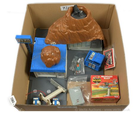 Kenner vintage MASK Boulder Hill playset, playset is complete but missing figures. Good to Good Plus. Kenner Vintage Mask Bil