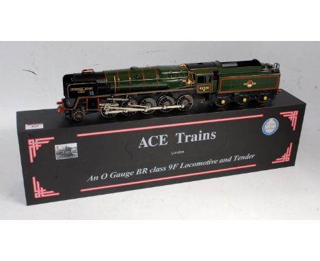 An Ace Trains 0 gauge Class A1 Evening Star locomotive and tender, lined BR gloss Brunswick green with No. 92220 to cabsides 