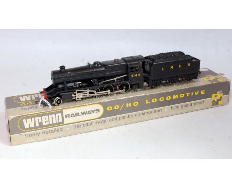 A Wrenn Railways W2240 class 8F 2-8-0 engine and tender LNER black No. 3144, coal added to tender (G-BG)