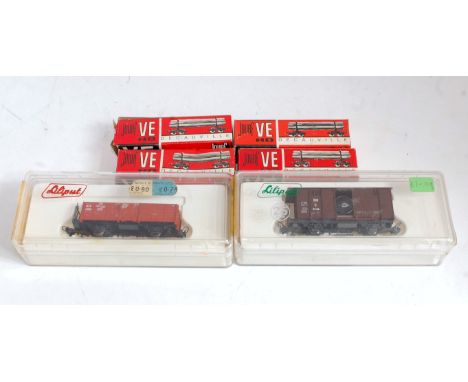 Liliput H0 e black 0-6-2 tank engine, 5x four wheel coaches and 4 wagons (all G-BG) together with 4 Jouef Hoe a timber wagons
