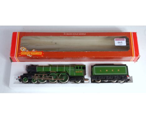 A Hornby R398 4-6-2 engine and tender, class A1 'Flying Scotsman', fitted with Zero one chip (NM-BG)