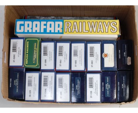 21 Bachmann wagons including 33-026 and 33-526 three wagon packs (M-BM) also 1 Raplica and 2 Farish wagons (G-BG)
