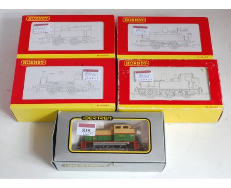 Five various locomotives Hornby R2095C GWR shirt button 0-4-2 tank engine, glue stains to tank side (F-BF), Collector Club R3