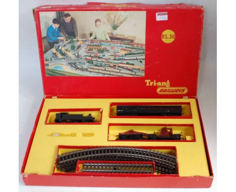 2 Triang train sets in poor boxes, R3F EMU and track oval (G-BP) and RS30 breakdown train engine has been repainted (FG-BF)