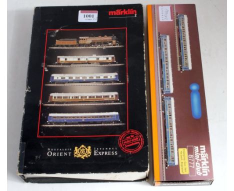 Marklin Z gauge 'Orient Express' presentation set appears complete with descriptive leaflet (G-BG) and sold with Ref. 8777 3 