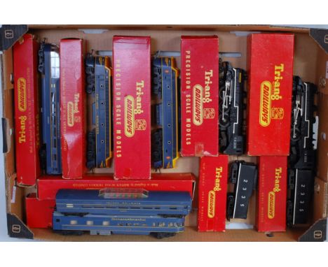Selection of Triang TC series items black 4-6-2 engine and bogie tender No. 2335 (G), later 'Hiawatha' 4-6-2 and tender (G), 