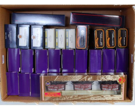 34 goods wagons by mixed makers, 19 Dapol, 4 Mainline, 3 Wrenn, 8 Bachmann including 37-1057 Irish Murphy Brothers, 3 coal wa