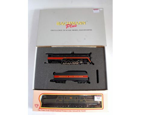 A Bachmann H0 'Norfolk and Western' black/red class J 4-8-4 engine and tender (VG-BVG) sold with an IHC also H0 'Pennsylvania