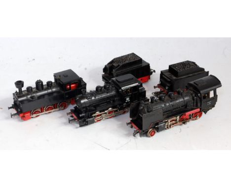 A further selection of Marklin H0 locomotives, DB black 2-6-0 engine and tender (G) 2x black 0-6-0 tank engines, one with spa