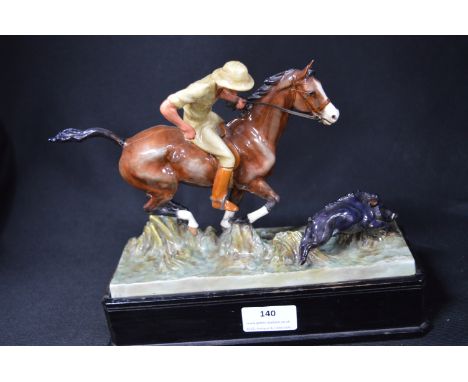 Royal Worcester Wild Boar Hunting Figure (AF) 
