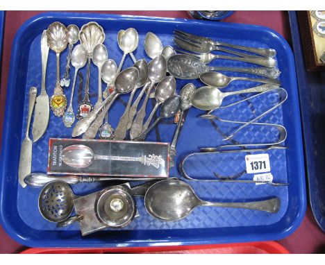 A Set of Six Coffee Spoons, stamped "R.U.B.90", a hallmarked silver handled button hook, souvenir and other spoons, sugar ton
