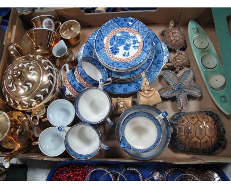 Alfred Meakin 'Manchu' Tea Ware, of twenty one pieces, Sadler teapot, Bondware coffee set, Wade tortoises, etc:- One Box