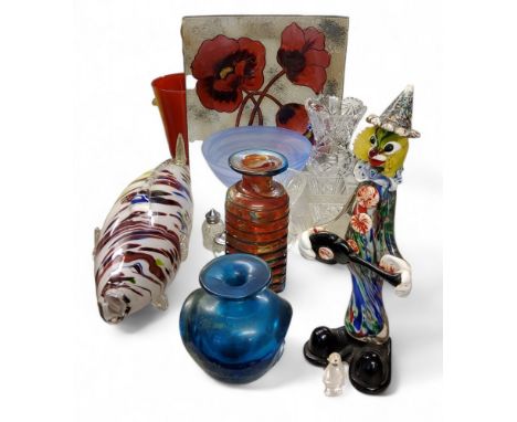 ***Amended Description****Glassware - a large Romanian&nbsp;glass fish;&nbsp; a Murano clown;&nbsp; &nbsp; a Mdina glass vase