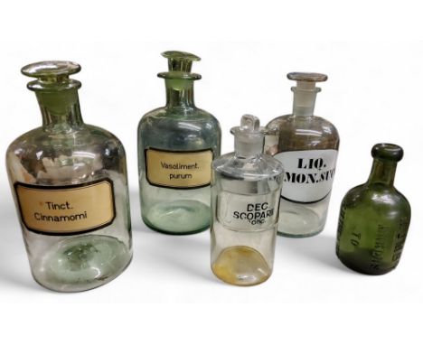 Pharmaceutical jars and stoppers - Vasoliment Purum, Tinct. Cinnamomi, Liq. Ammon.Succ;&nbsp; a green glass bottle, L &amp; C