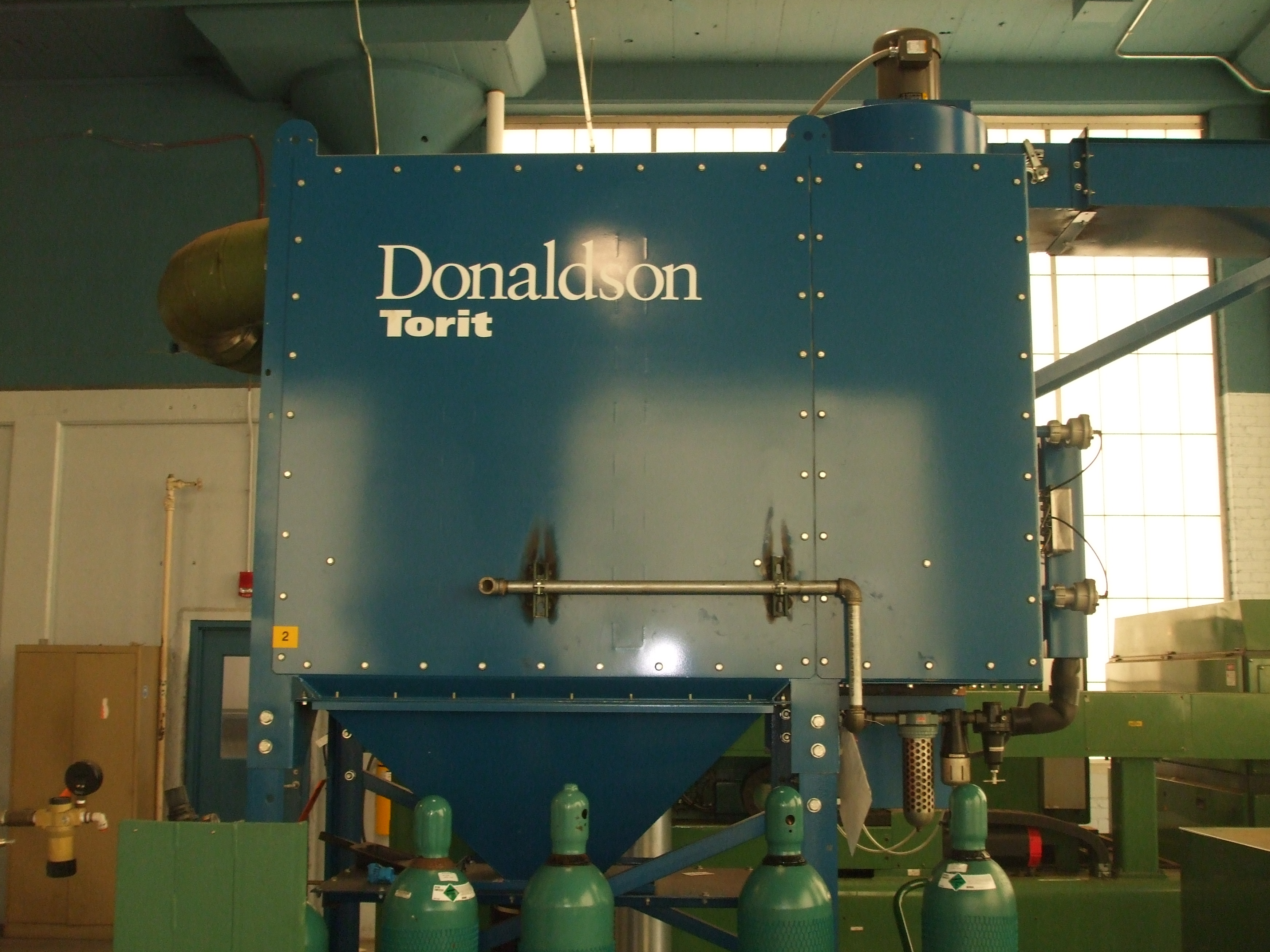 DONALDSON TORIT DUST COLLECTOR