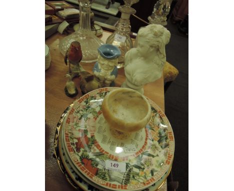 A miscellaneous selection of ceramics including Goebel robin figurine, Dartmouth character jug, plaster bust and collectors p