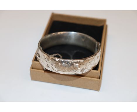A 1968 London Georg Jensen sterling silver bangle, approx. 34gms