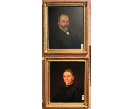 British school (Late 19th/early 20th Century), portrait studies, a pair gentleman and lady, oils on canvas. Matching gilt fra