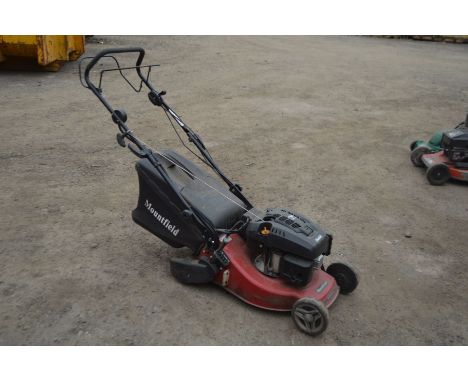 A MOUNTFIELD S461R PD ES PETROL SELF PROPELLED ROLLER LAWNMOWER, with battery key start, 160cc engine and grass box (missing 