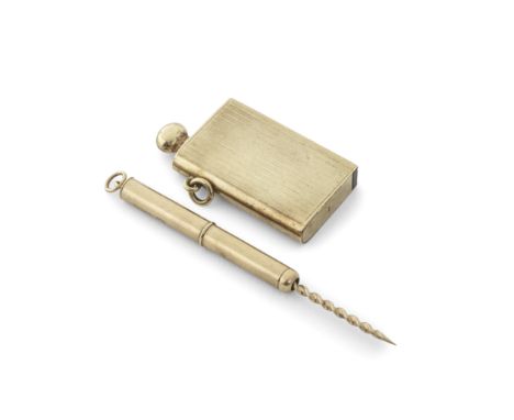 A yellow metal vestaonly incuse stamped 585 Rectangular with vertical engine-turned bands, with removable taper, metal striki