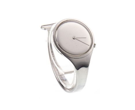 LADY'S GEORG JENSEN VIVIANNA STAINLESS STEEL QUARTZWRIST WATCH, the round dial with mirror finish, lacking numerals, with sta