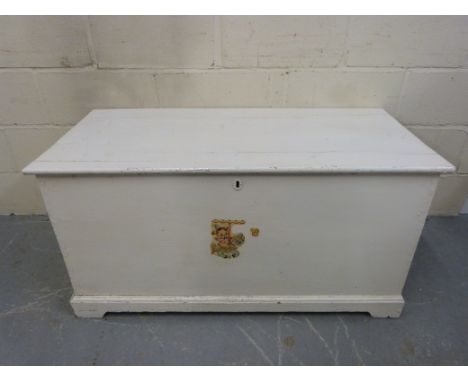 A 19thC painted pine trunk (W116 x D54 x H59cm)