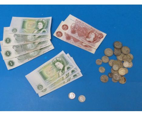 A cachet of pre 1947 silver coinage, together with an uncirculated 1914 (160gm) sixpence and a small collection of crisp UK b