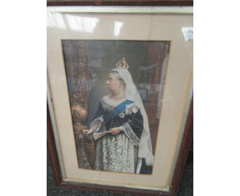 A Victorian print of Queen Victoria, glass a/f 