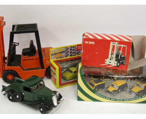 Various die cast vehicles, to include O&K E25 forklift, another by Linde, various JOAL Compact and other vehicles, Days Gone,