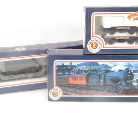 A Bachmann J39 Gresley class 0-60 LNER locomotive and tender, 45 ton bugie well wagon in BR grey, coal Traders classic set an