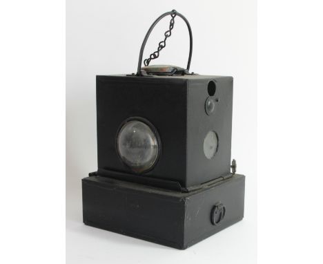 A B.R(M) signal lamp complete with burner 