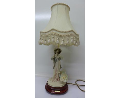 A Capodimonte table lamp