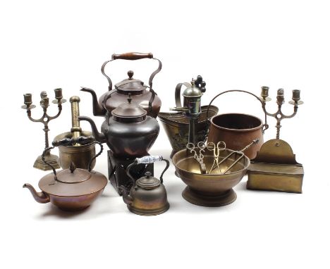 Lot of various copperware including cauldrons, candlesticks, snot nose, bronze mortar with pestle, etc.