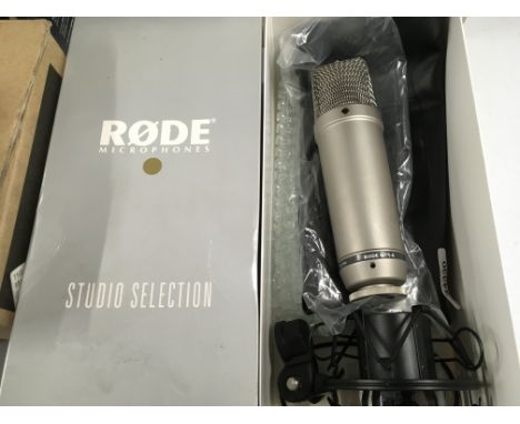 A boxed Rode NT1A microphone.