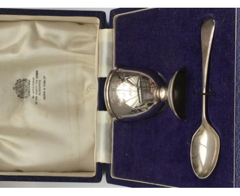 Wings / Paul McCartney interest. A rare cased silver egg cup by Mappin & Webb presented to Barry, the lead cameraman on a vid