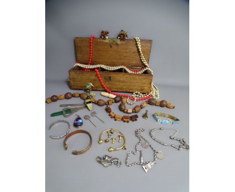 DAVID ANDERSEN SILVER &amp; ENAMEL BRACELET, gold shirt studs ETC in a vintage oak lidded box