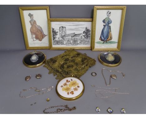 MIXED COLLECTABLES GROUP to include a gilt metal chainmail cocktail bag, silver heart and Christian faith enamel pendants, Pe