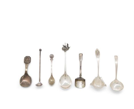 A COLLECTION OF SILVER SPOONS, comprising a modern Irish caddy spoon, Dublin 1967, mark of Kilkenny Design; an Art Deco patte