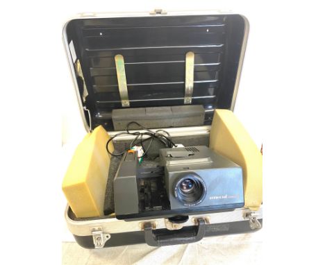 Cased reflector projector 12.1.2.8/85 