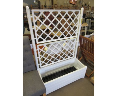 Alderamin Plastic Self-Watering Planter Box with Trellis, Colour: Pine Green, RRP £96.99