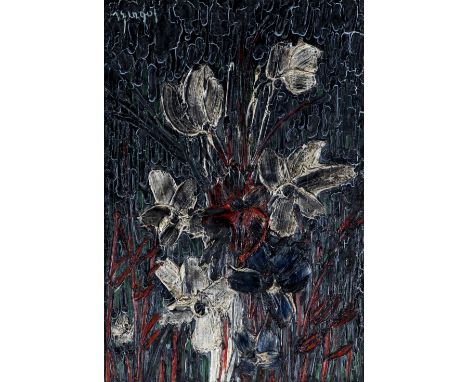 THANOS TSINGOS (1914-1965)Fleurs signé 'Tsingos' en haut à gauchehuile sur toile54,5 x 37 cm. (21 5/8 x 14 15/16in.)signed 'T