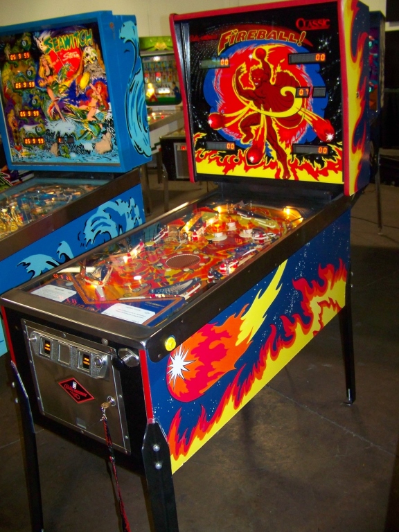 FIREBALL CLASSIC PINBALL MACHINE BALLY 1985 Item is in used condition ...